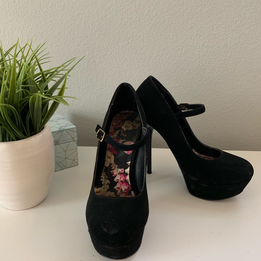 Qupid heels